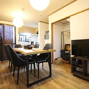 アパート Trad Kyomachiya, 京都市